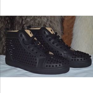 Comment below up to a size 15